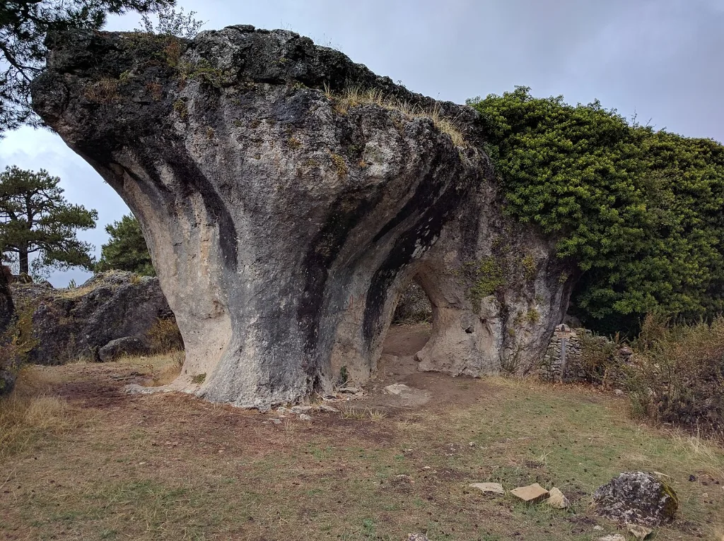 Rocas en forma de seta en los Callejones de Las Majadas
