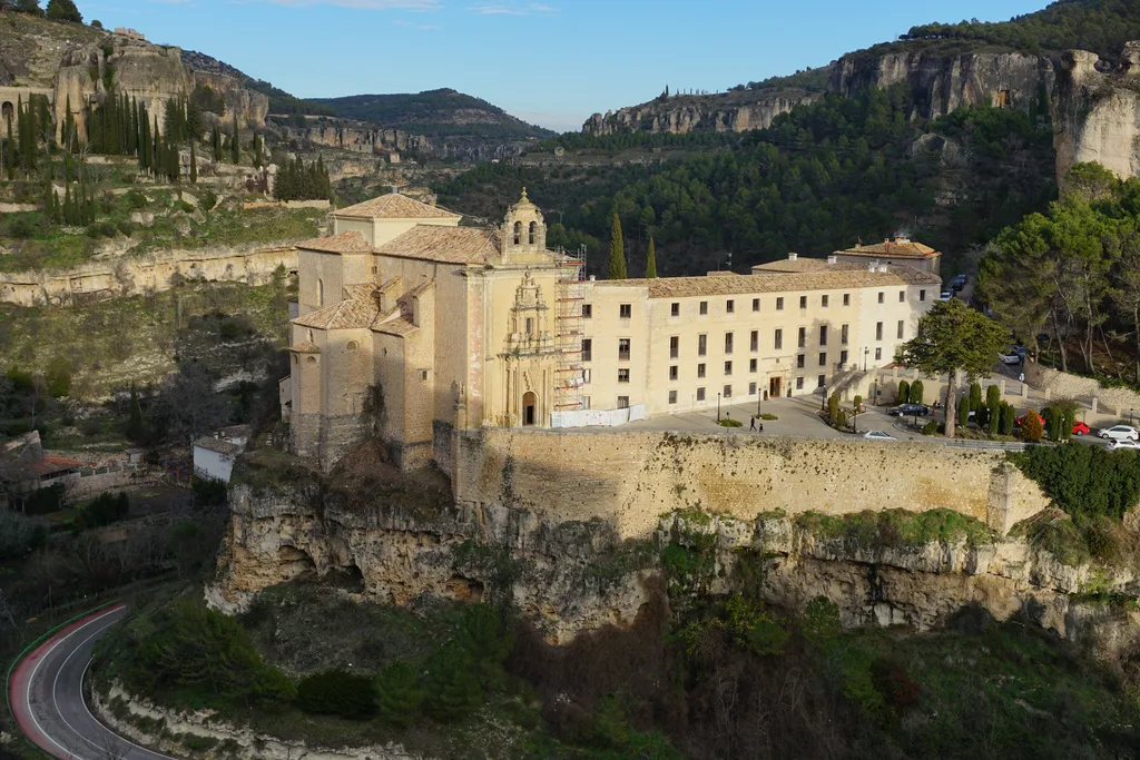 Antiguo convento de San Pablo, hoy Parador de Cuenca, sobre la hoz del Huécar