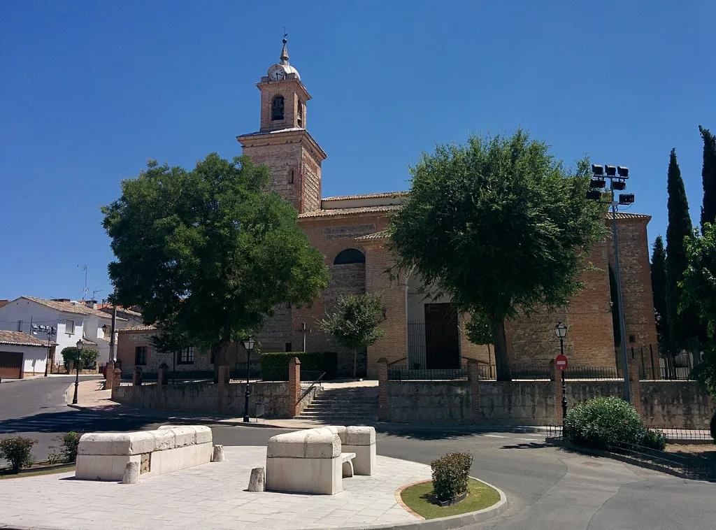 Iglesia de Nuestra Señora de la Asunción de Esquivias, donde se casó Cervantes