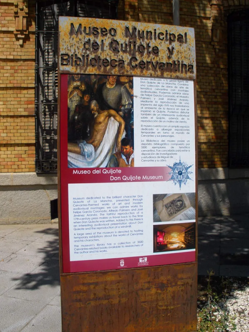 Entrada del Museo del Quijote y Biblioteca Cervantina de Ciudad Real